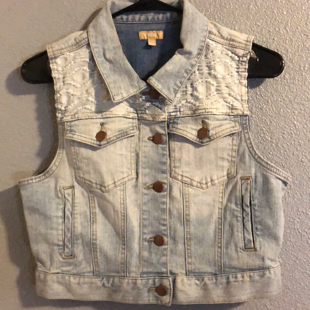 Takara | Juniors L | Aztec denim vest